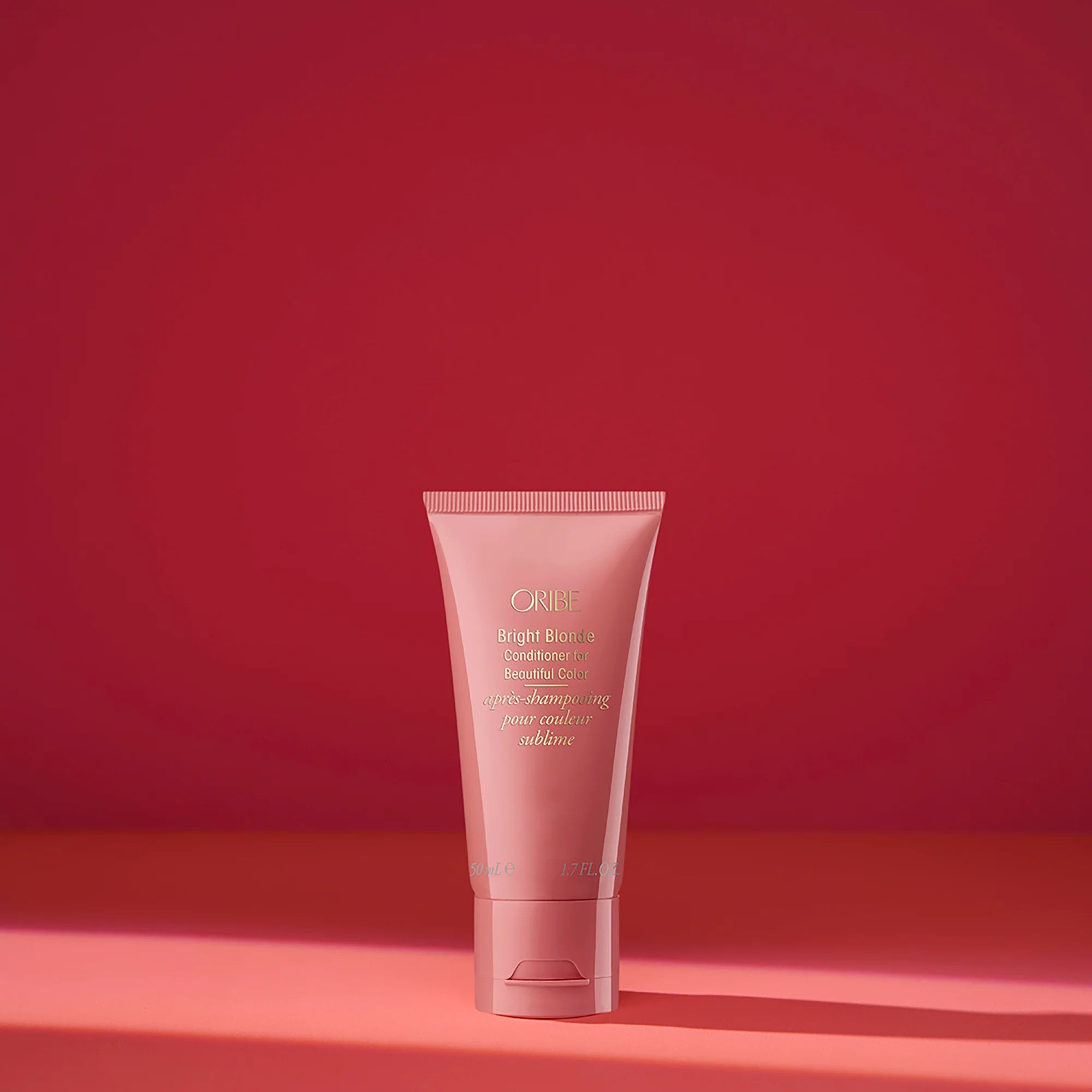 Bright blonde conditioner travel size